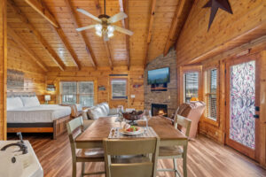 The LIttle River Cabin in Pigeon Forge Vacation Rental in the Smokies
