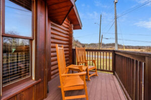 The LIttle River Cabin in Pigeon Forge Vacation Rental in the Smokies