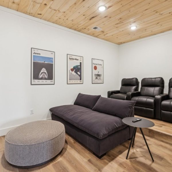 Group Cabin Rentals Lodges at Reedmont